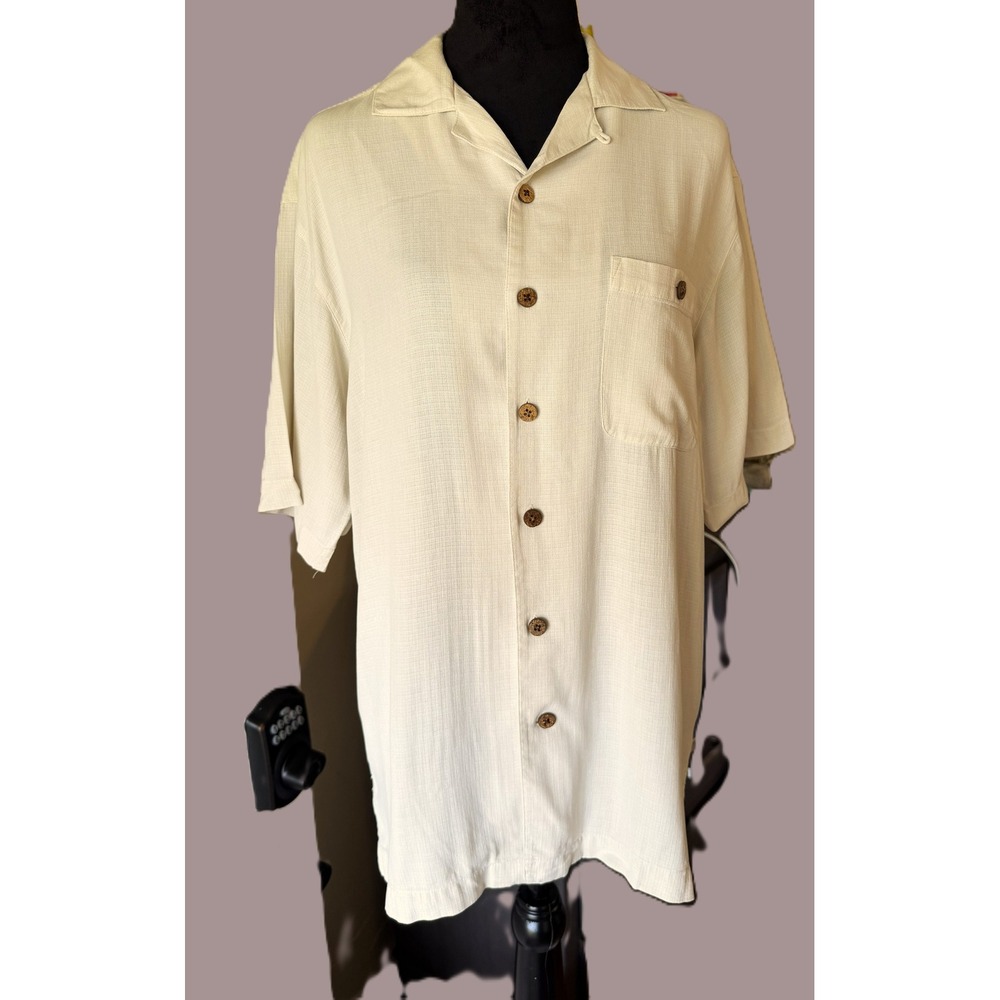 Island Shores Mens Washable Silk Camp Shirt Cream Short Sleeve Small Pocket Logo